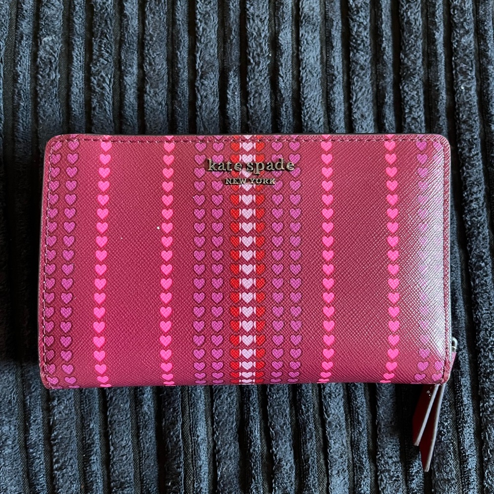 kate spade pink and red heart Stripe Zip Wallet